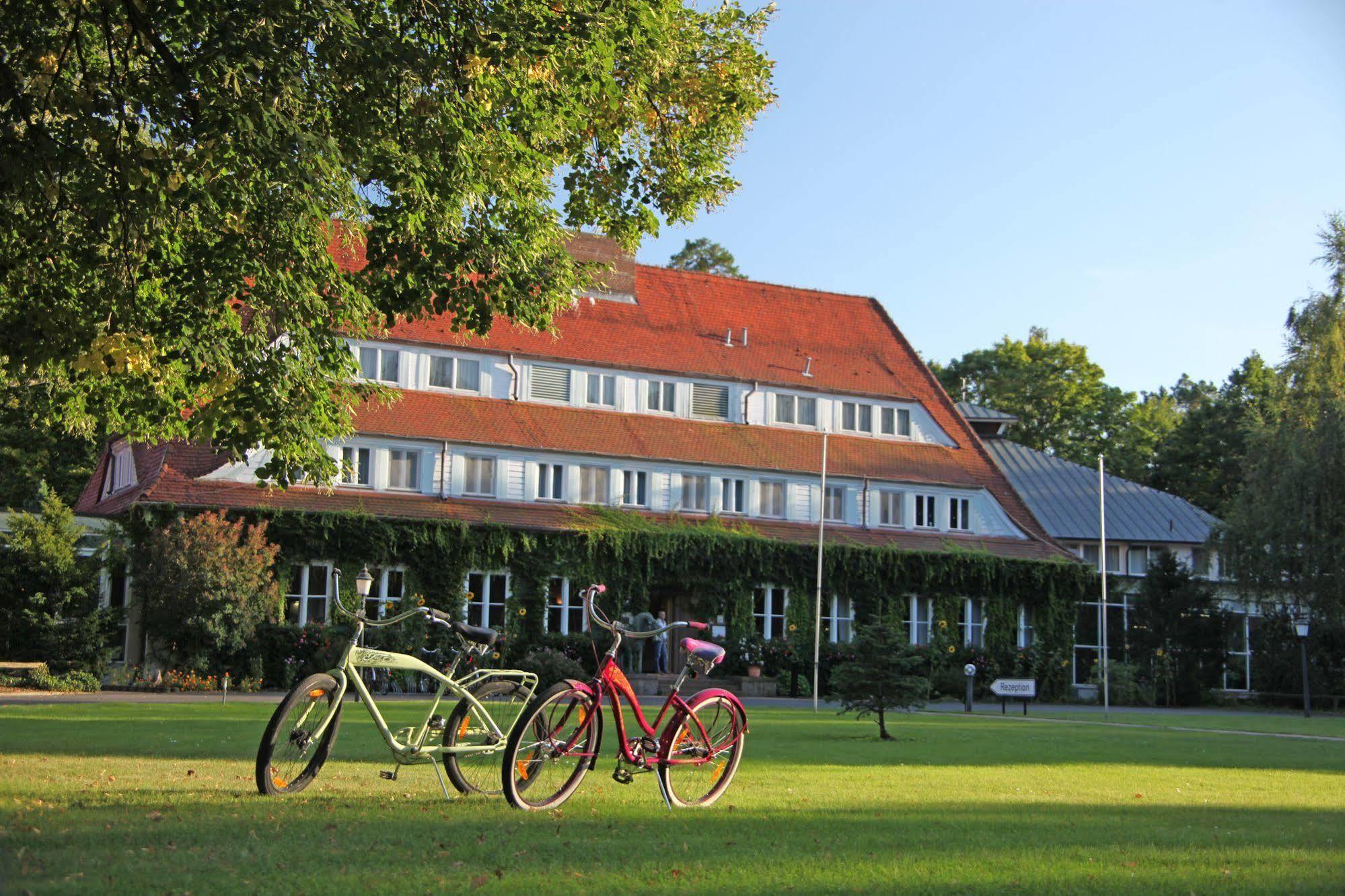 Hotel Dollnsee-Schorfheide 템플린 외부 사진